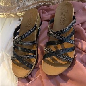 Comfy Skechers Wedges